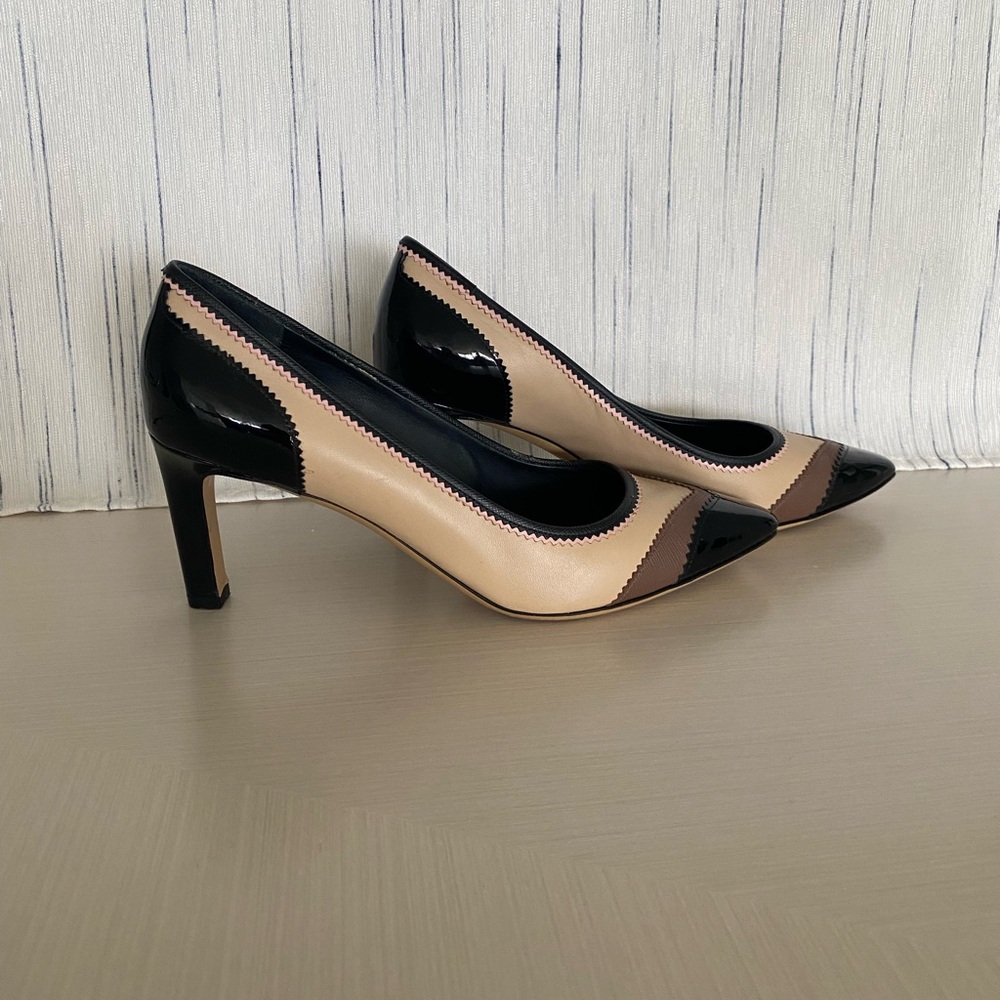 Salvatore Ferragamo Heels Elegant Tri -Tone Design